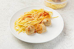Фрикадельки из индейки со спагетти